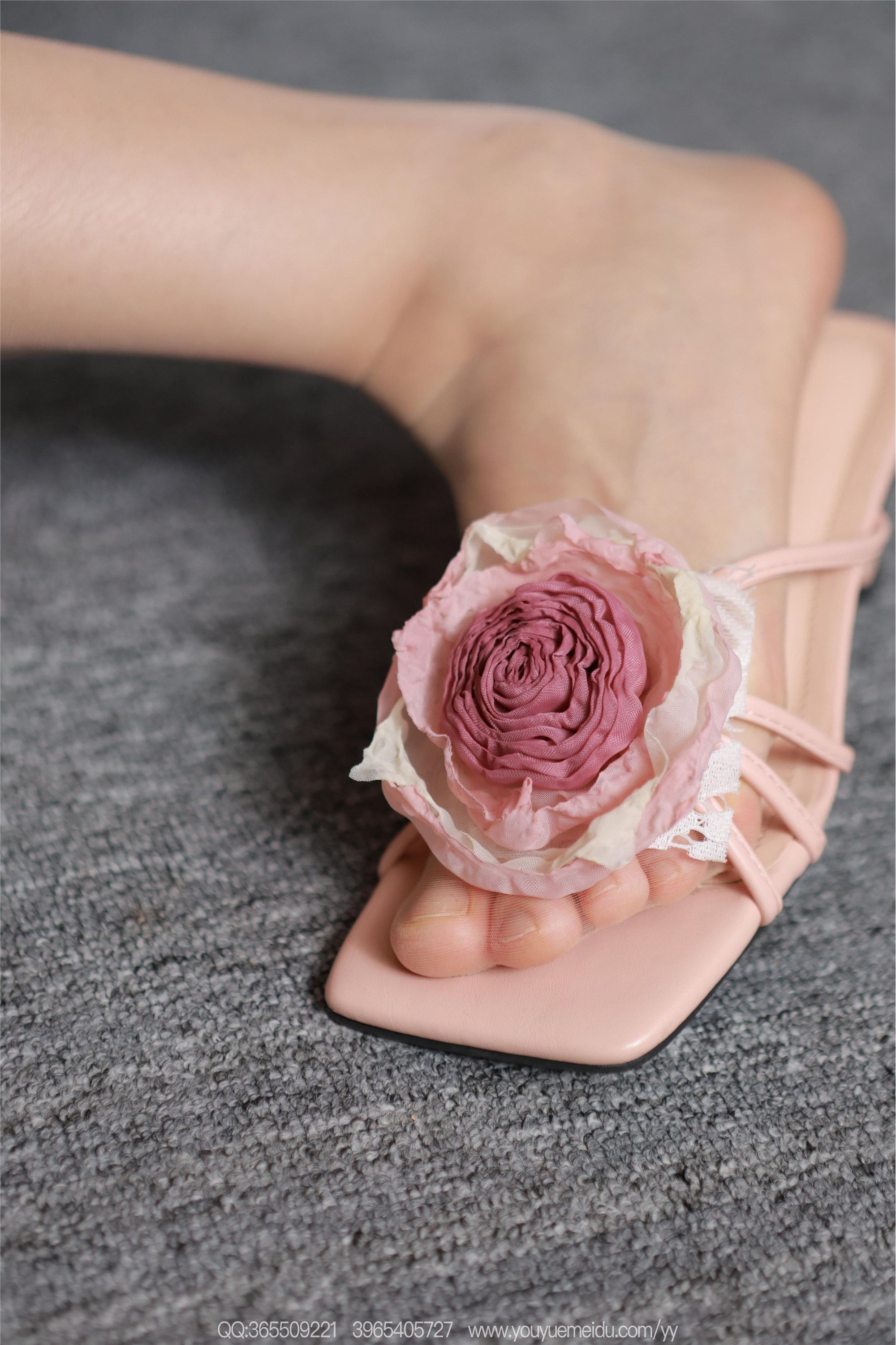 IESS异思趣向  2025.08.26 丝享家 2141 小婕《粉粉嫩嫩》